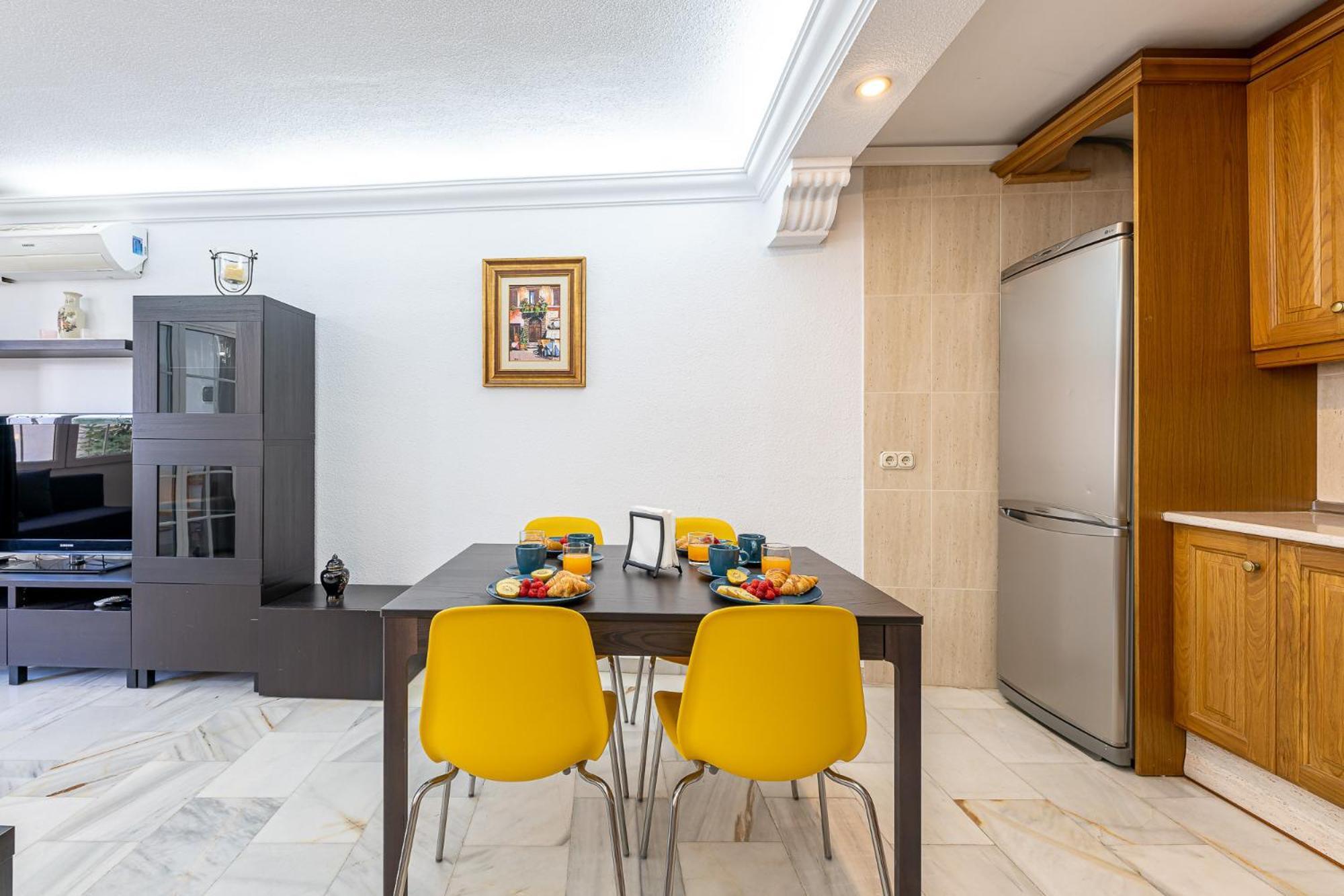 טורמולינוס 797 Holiday Rentals - Piso Para 3 En La Carihuela Con Piscina מראה חיצוני תמונה