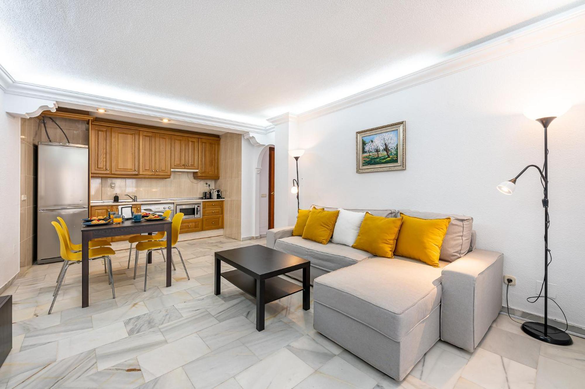טורמולינוס 797 Holiday Rentals - Piso Para 3 En La Carihuela Con Piscina מראה חיצוני תמונה
